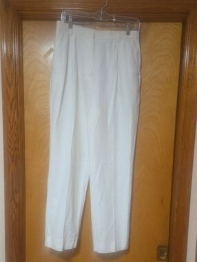 Liz Claiborne White Pants Size 10